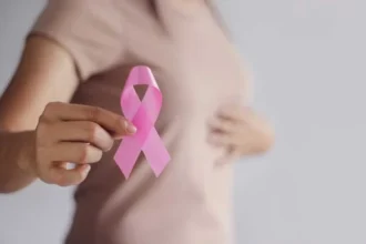 Breast Cancer आपकी जान भी ले सकता है ब्रेस्ट कैंसर, इन फूड आइटम्स से करें इस गंभीर बीमारी से बचाव जानिए!