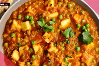 Matar Paneer Recipe रेस्ट्रोरेंट जैसा मटर पनीर घर पर, जाने कैसे !